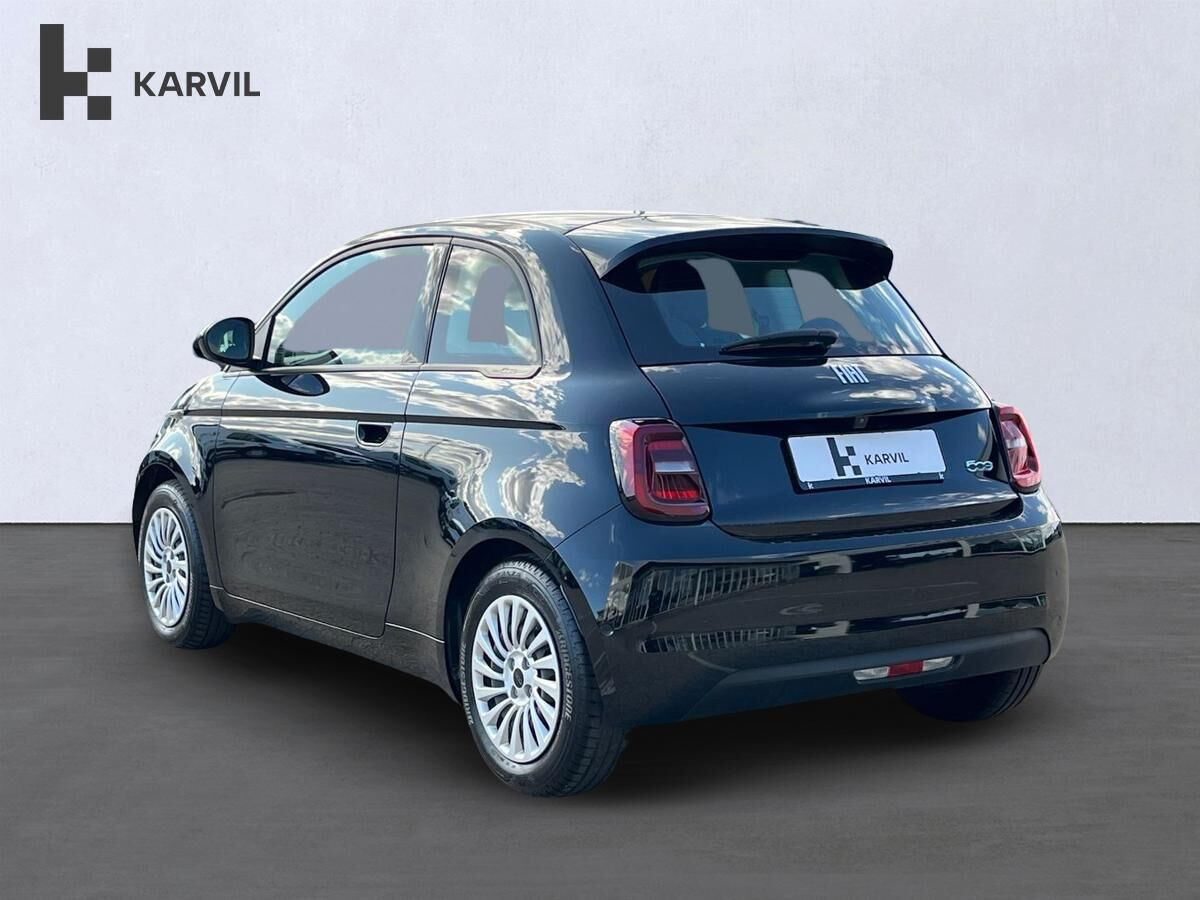 Sort Fiat 500e fra 2023
