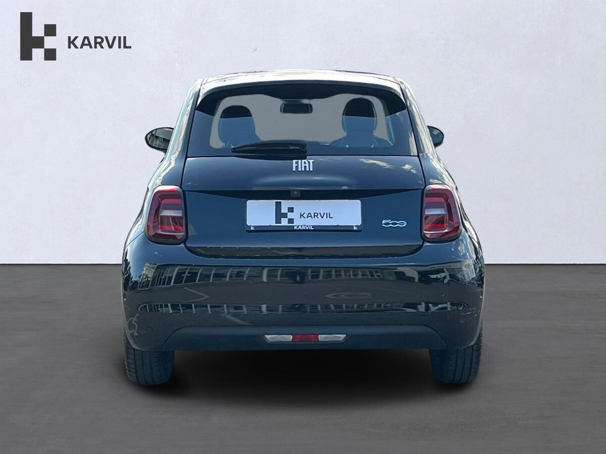 Sort Fiat 500e fra 2023
