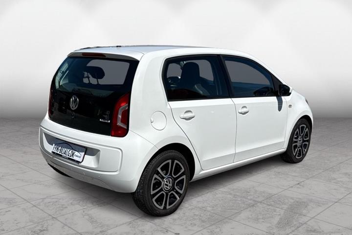 Hvid VW up fra 2014