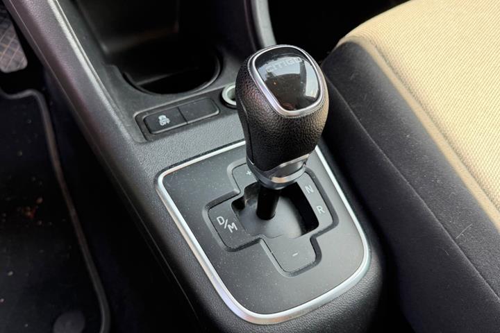 Rød Skoda Citigo fra 2014