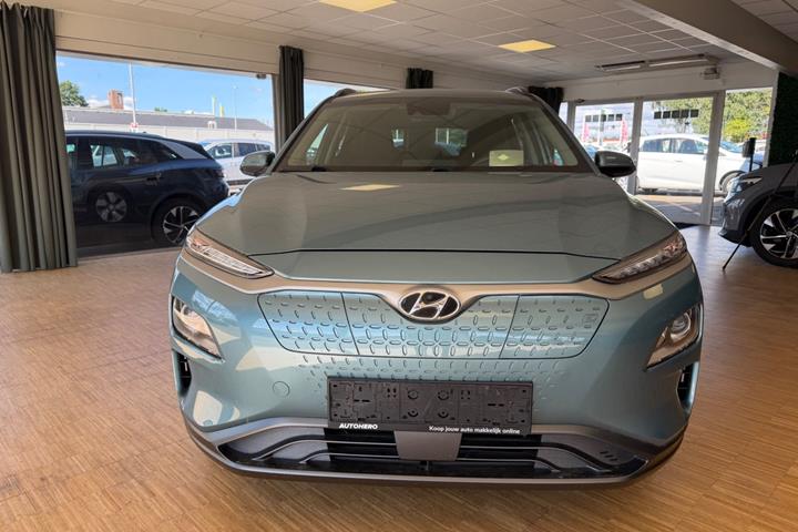 Blå Hyundai Kona fra 2020