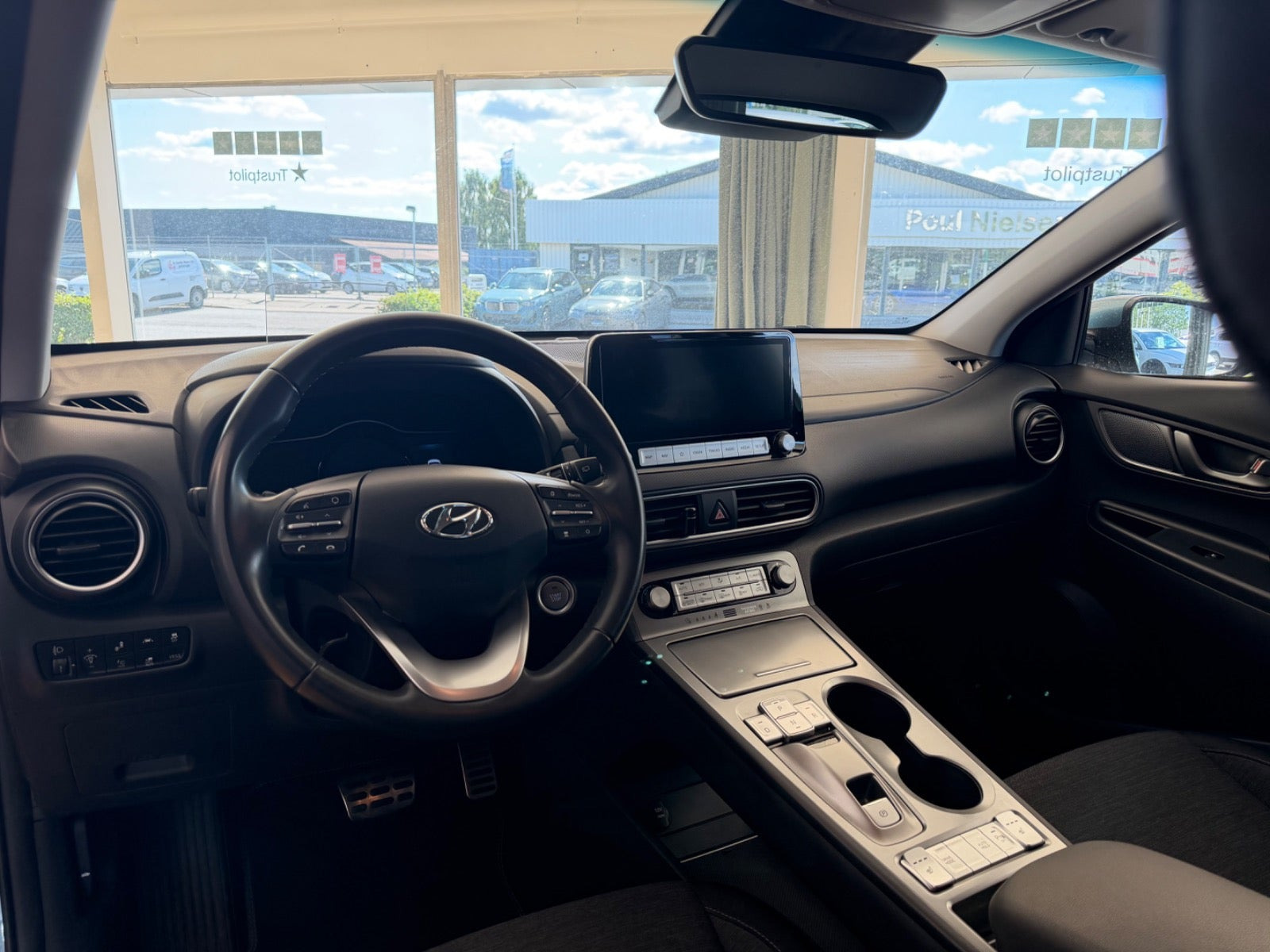 Blå Hyundai Kona fra 2020