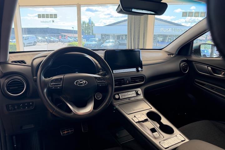Blå Hyundai Kona fra 2020