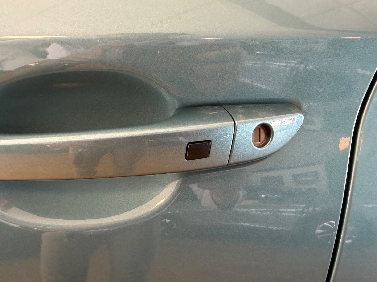 Blå Hyundai Kona fra 2020