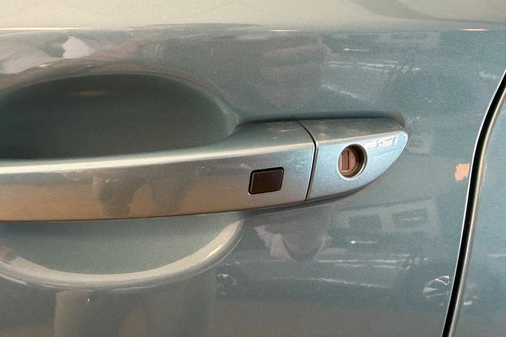 Blå Hyundai Kona fra 2020