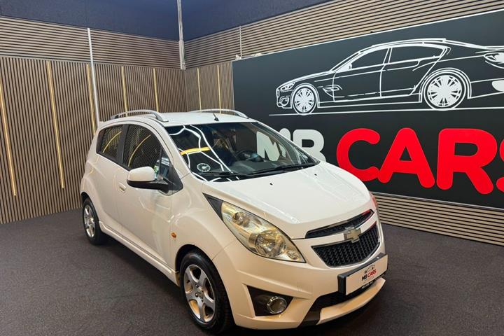 Hvid Chevrolet Spark fra 2011
