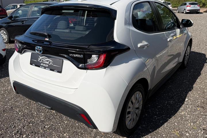 undefined Toyota Yaris fra 2021