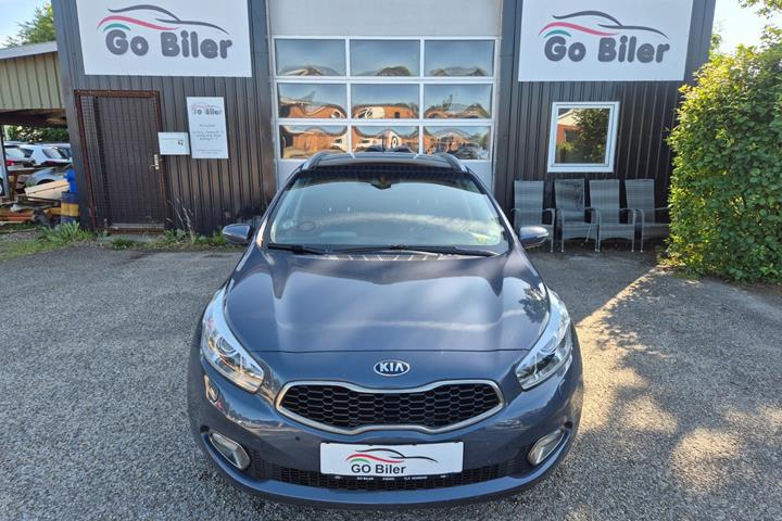 Grøn Kia Ceed fra 2013