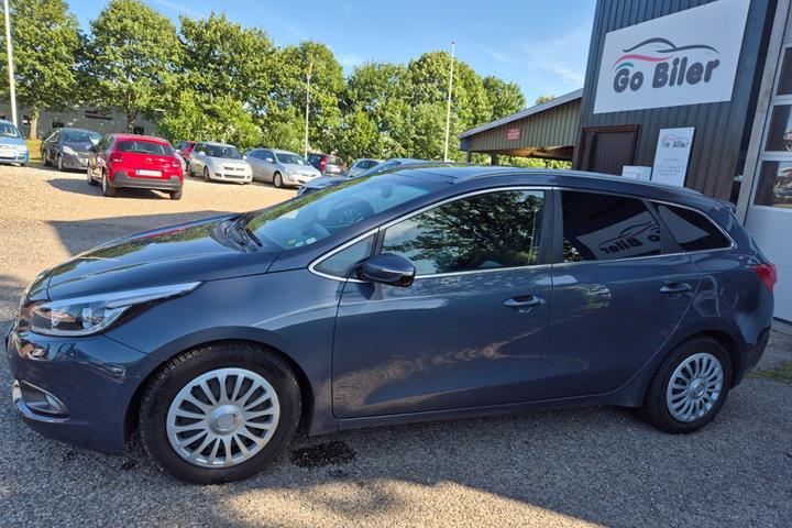 Grøn Kia Ceed fra 2013