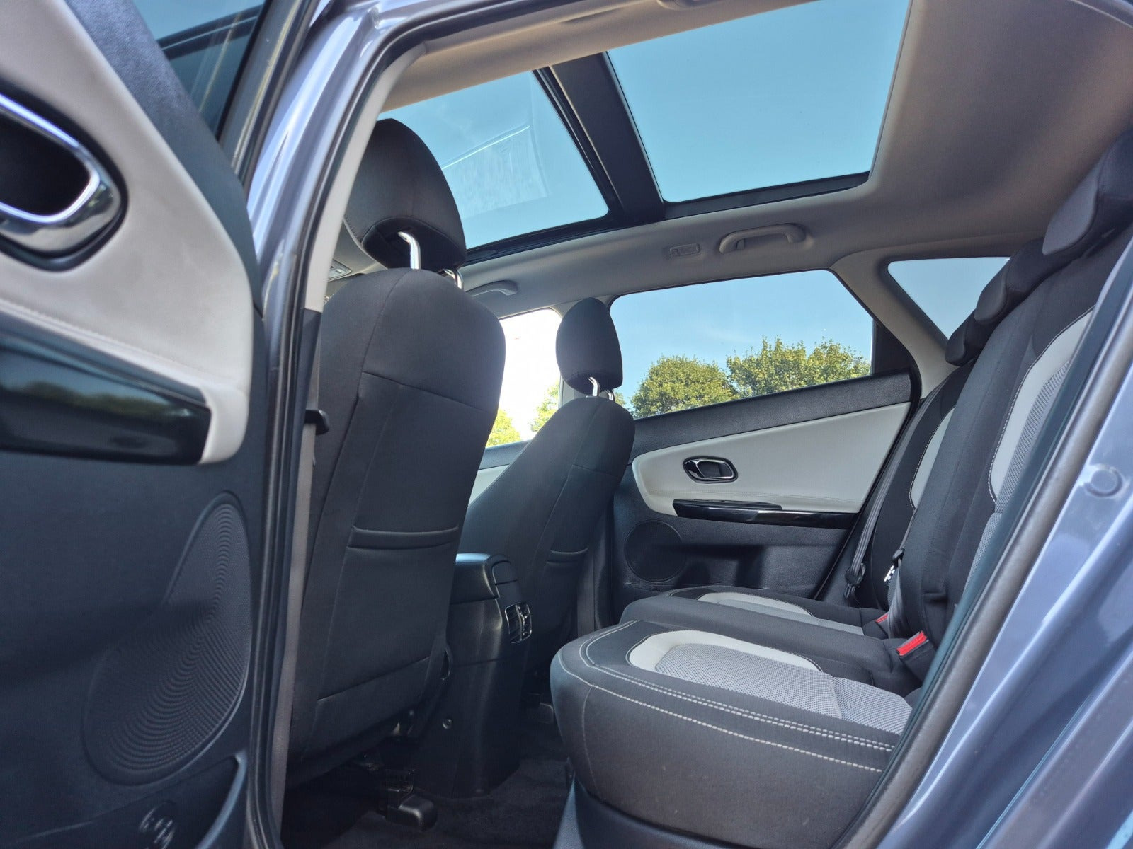 Grøn Kia Ceed fra 2013