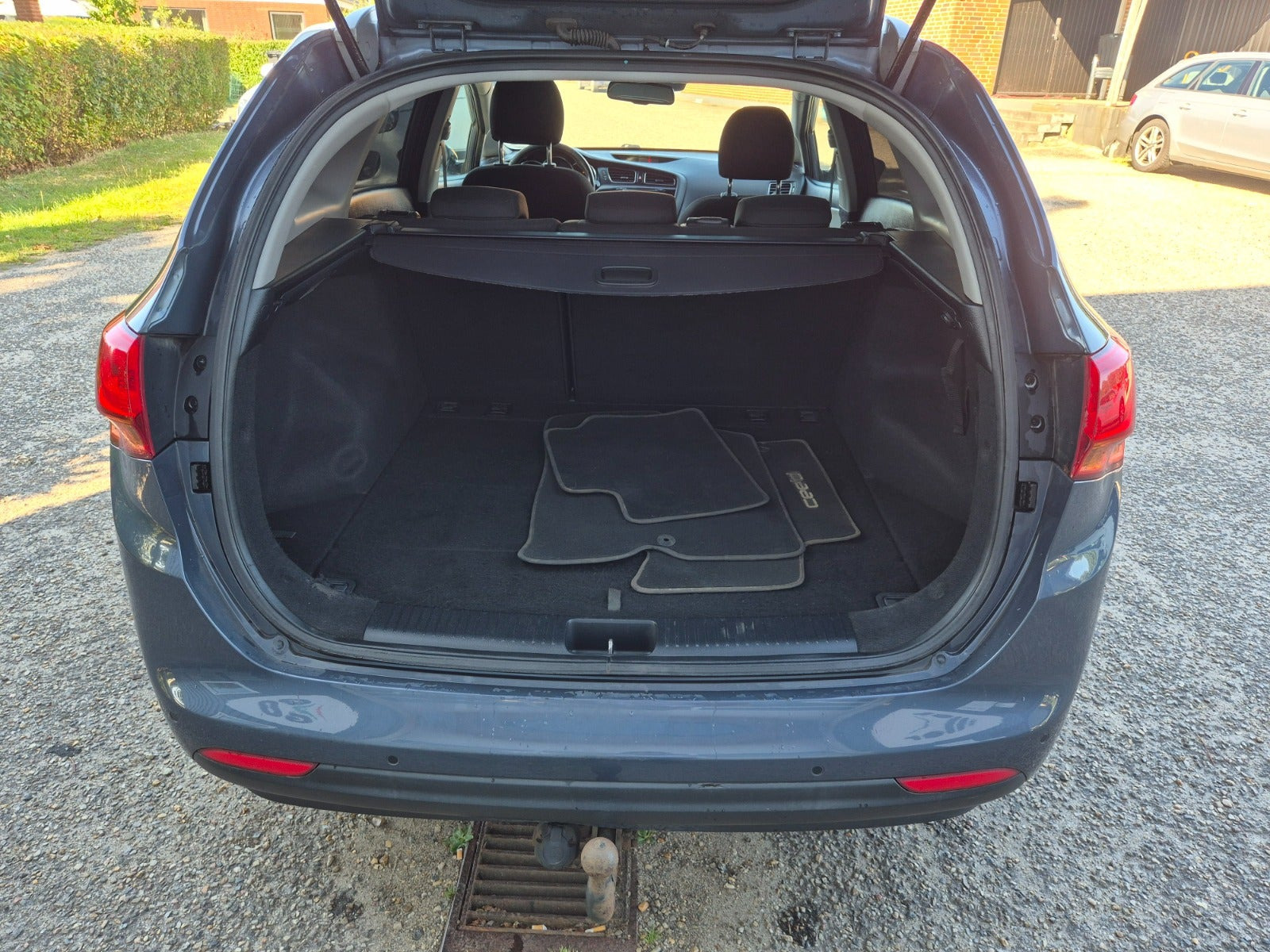 Grøn Kia Ceed fra 2013