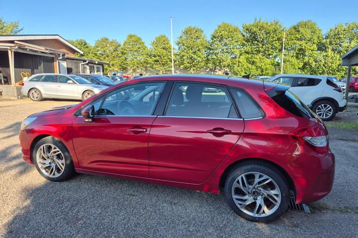 Grøn Citroën C4 fra 2010