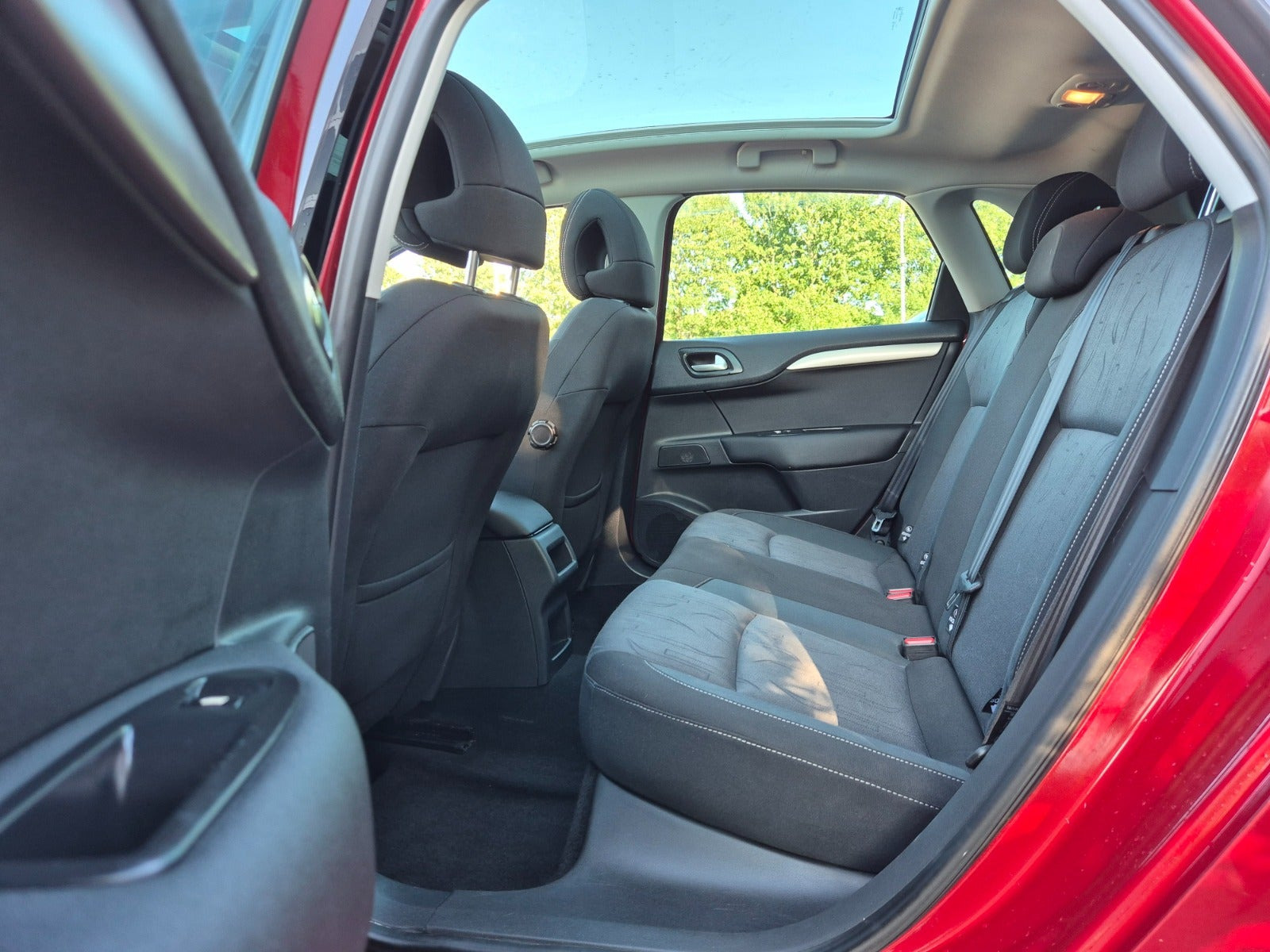 Grøn Citroën C4 fra 2010