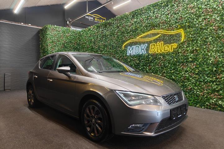 undefined Seat Leon fra 2015 set udefra