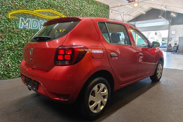 undefined Dacia Sandero fra 2017