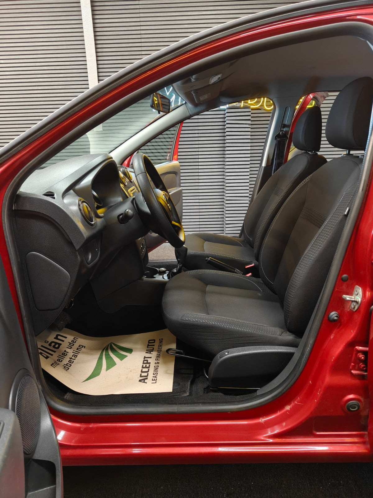 undefined Dacia Sandero fra 2017