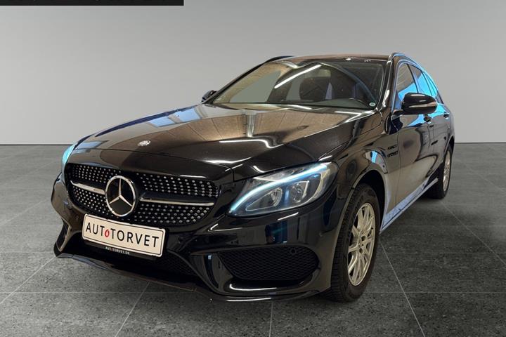 Sort Mercedes C200 fra 2015 set udefra