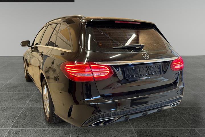 Sort Mercedes C200 fra 2015