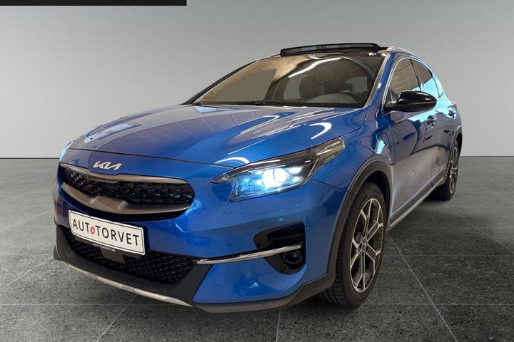 Blå Kia XCeed fra 2022
