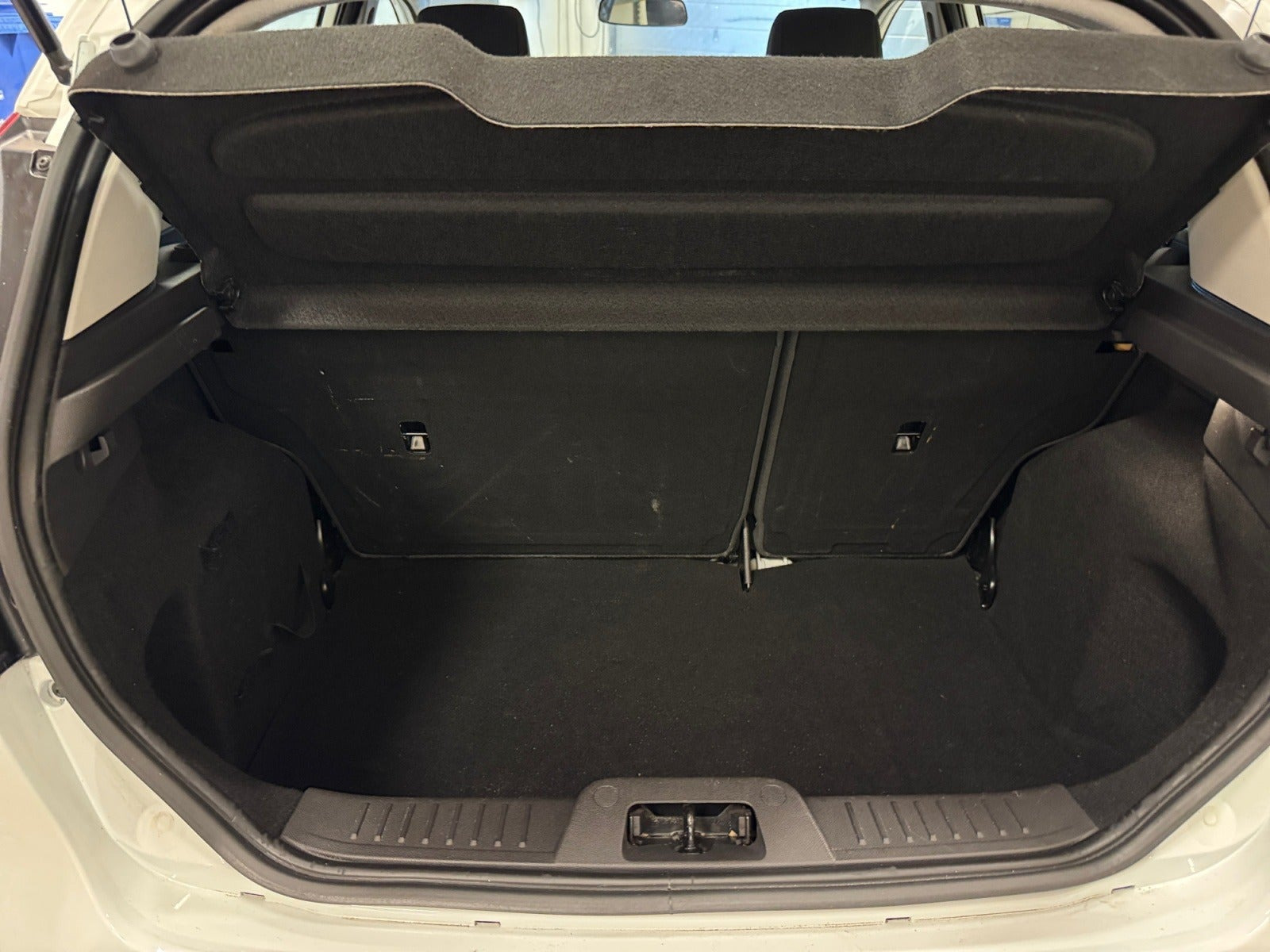 Hvid Ford Fiesta fra 2015