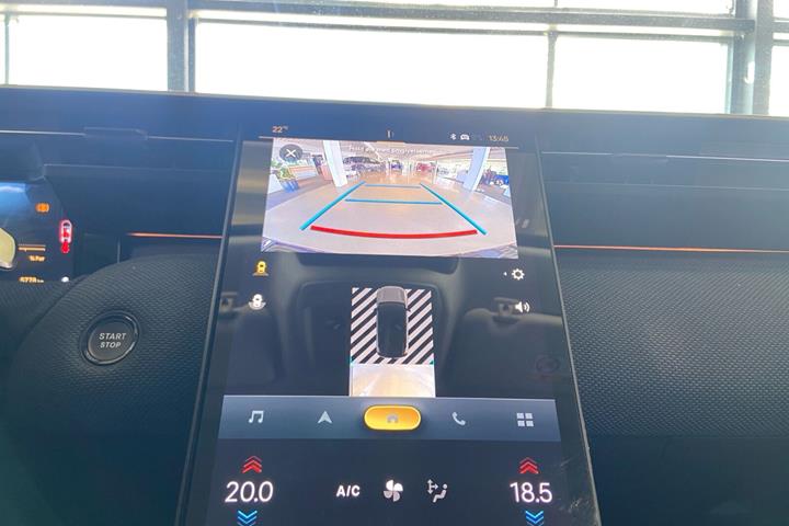 Blå Citroën ë-C5 Aircross fra 2025