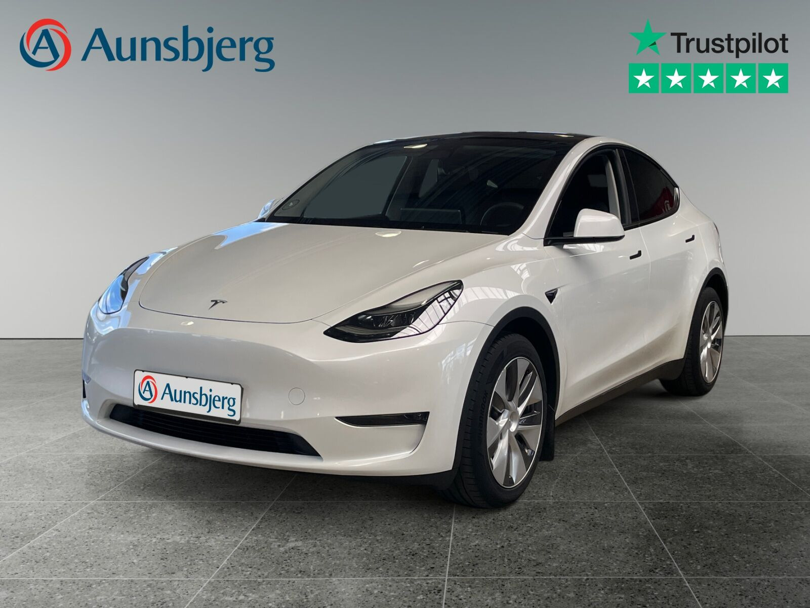 Tesla Model Y Long Range AWD