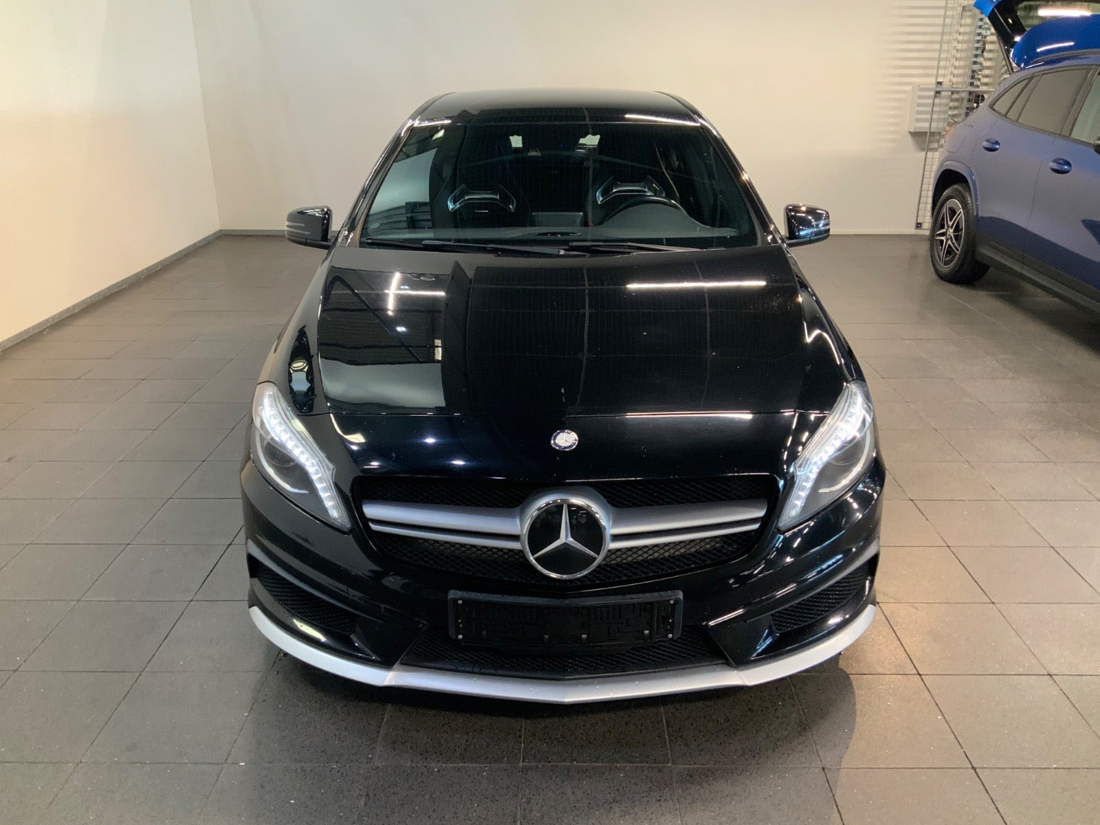 Sort Mercedes A45 fra 2014
