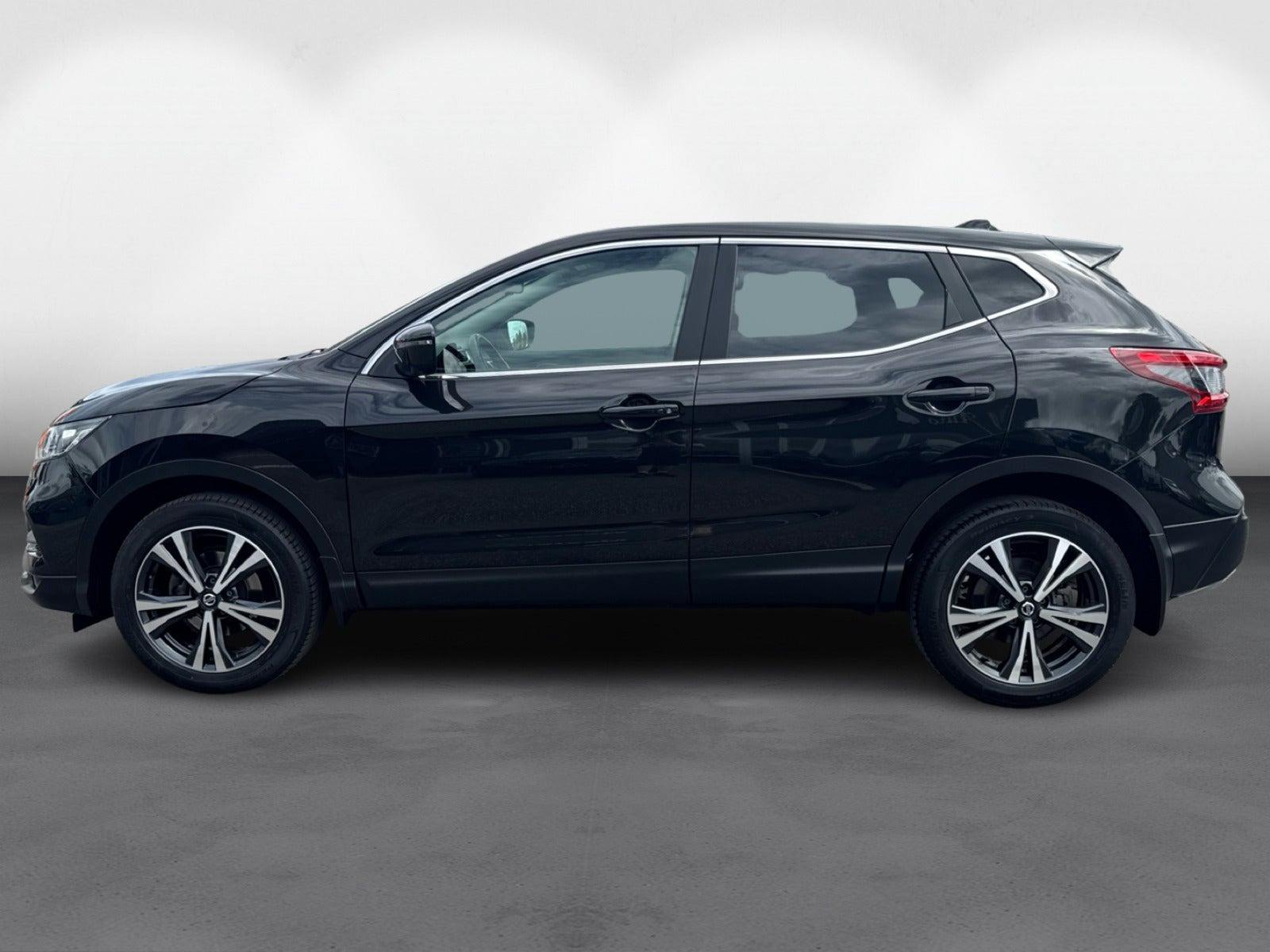 Grå Nissan Qashqai fra 2019
