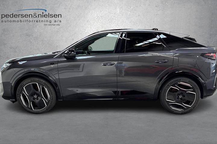 Grå Peugeot e-3008 fra 2025