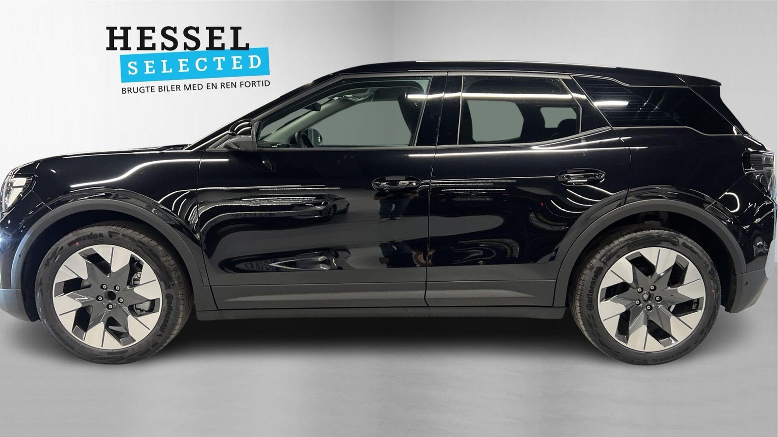 Sort Ford Explorer fra 2026