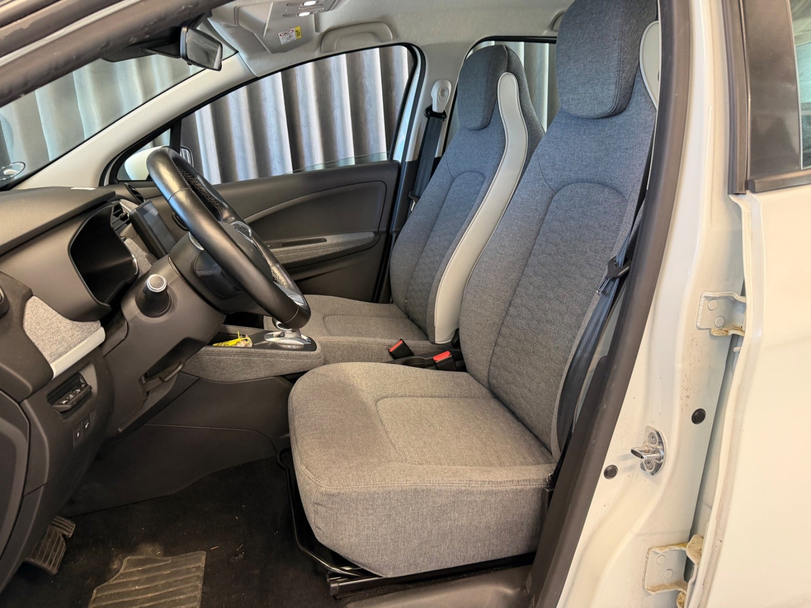 Hvid Renault Zoe fra 2021