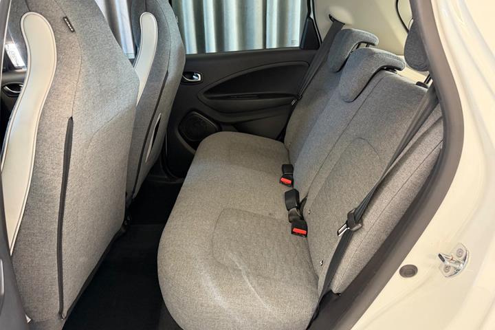 Hvid Renault Zoe fra 2021