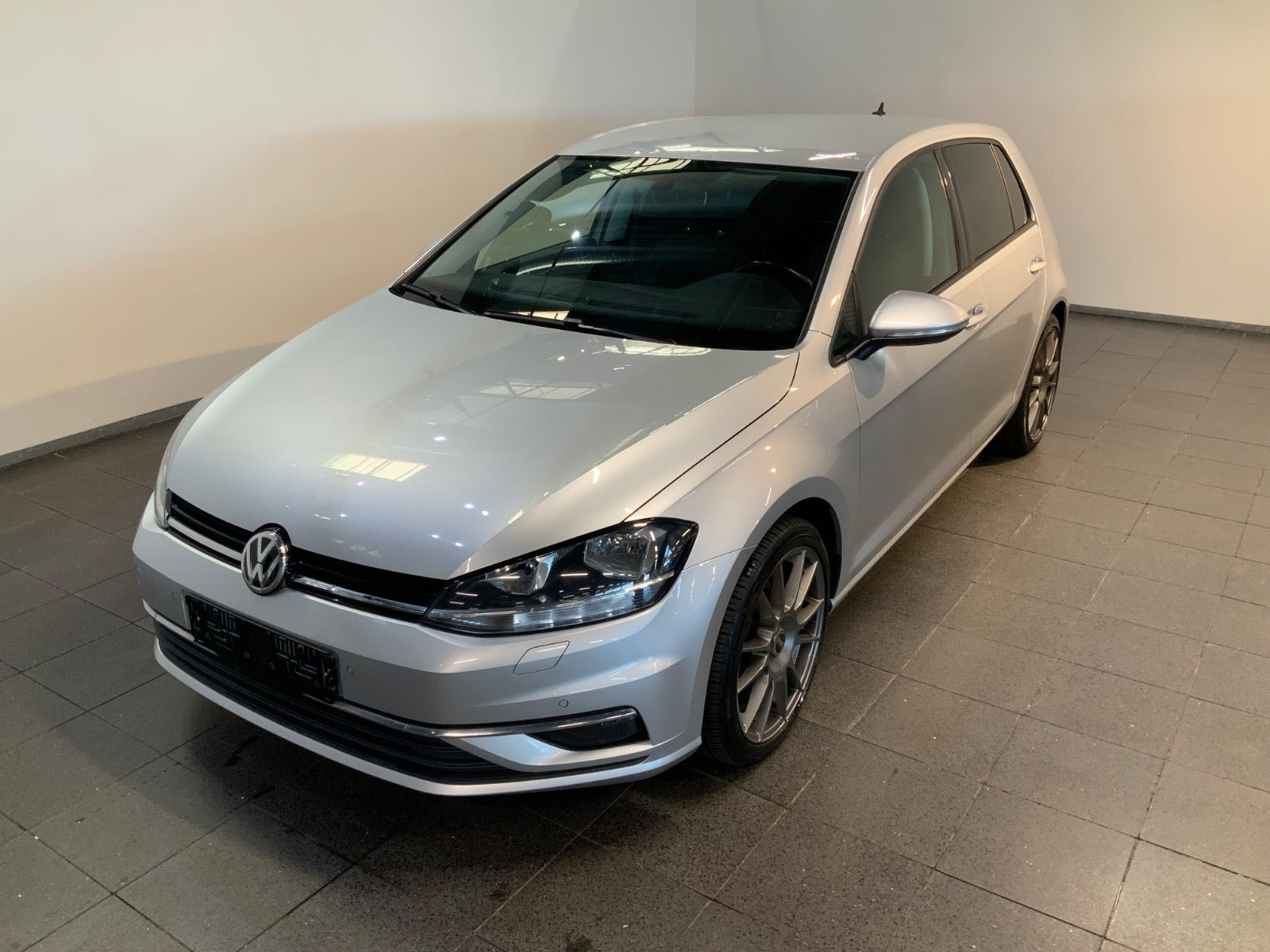 VW Golf VII 1,5 TSi 150 Highline DSG