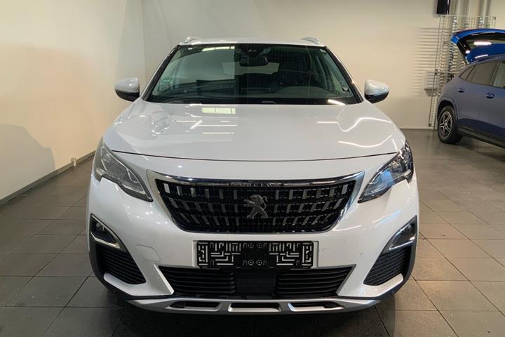 Hvid Peugeot 3008 fra 2018
