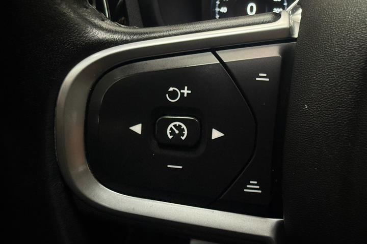 Hvid Volvo V60 fra 2019