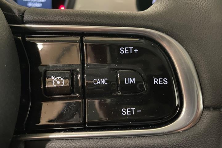 Hvid Fiat 500e fra 2022