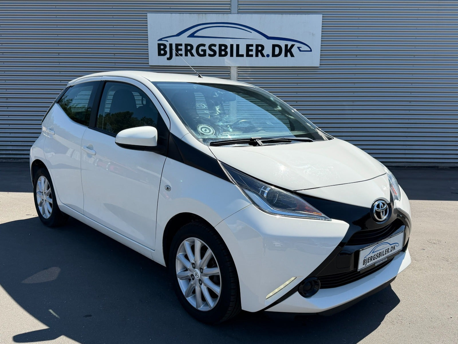 Toyota Aygo 1,0 VVT-i x-play x-touch