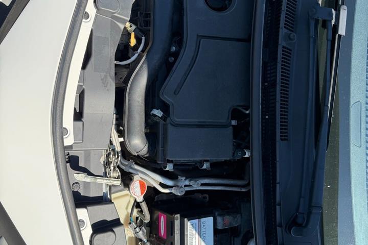 Hvid Toyota Aygo fra 2015