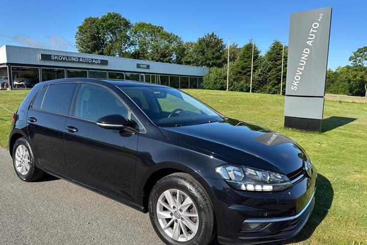 Sort VW Golf VII fra 2018
