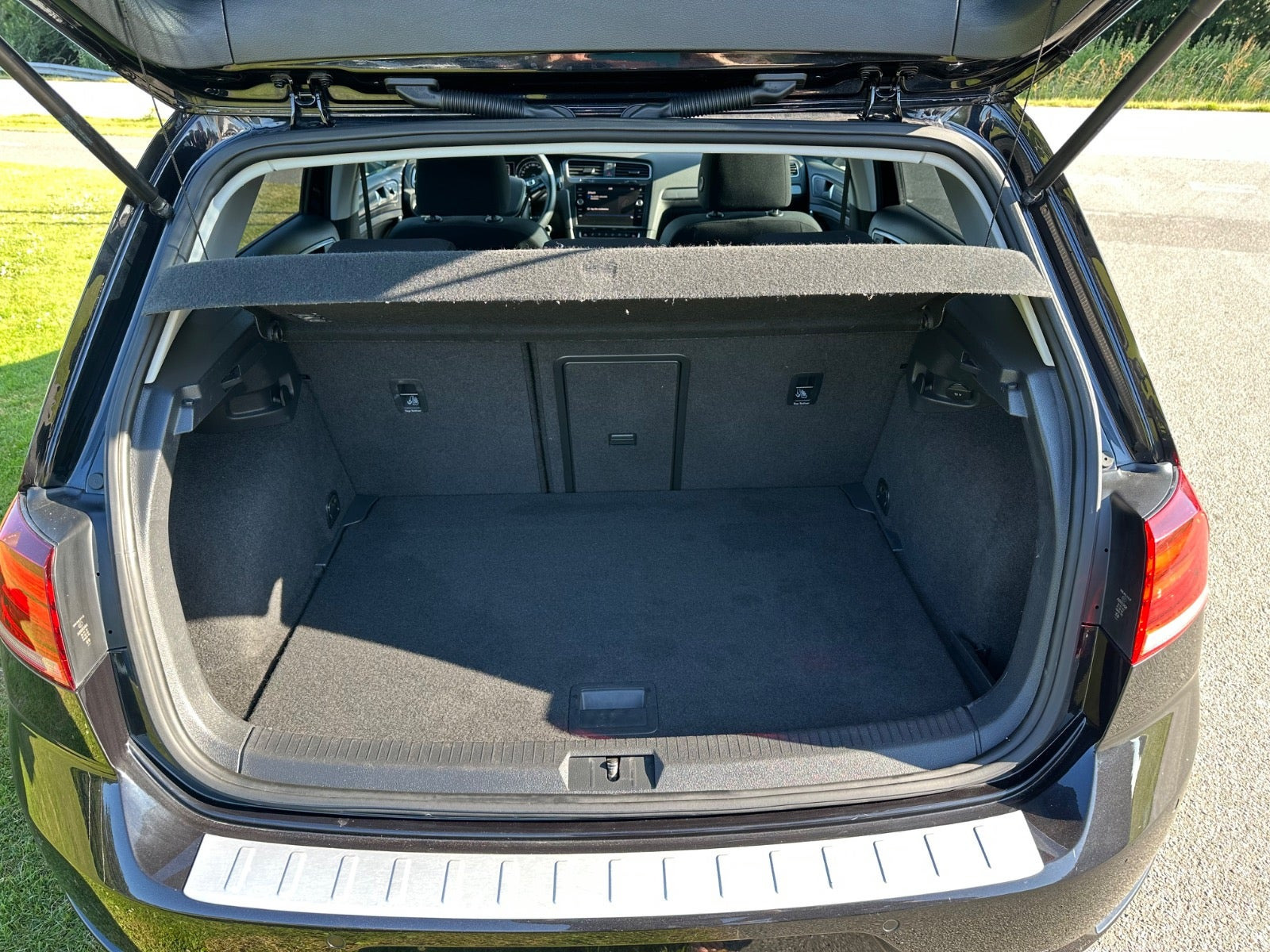 Sort VW Golf VII fra 2018