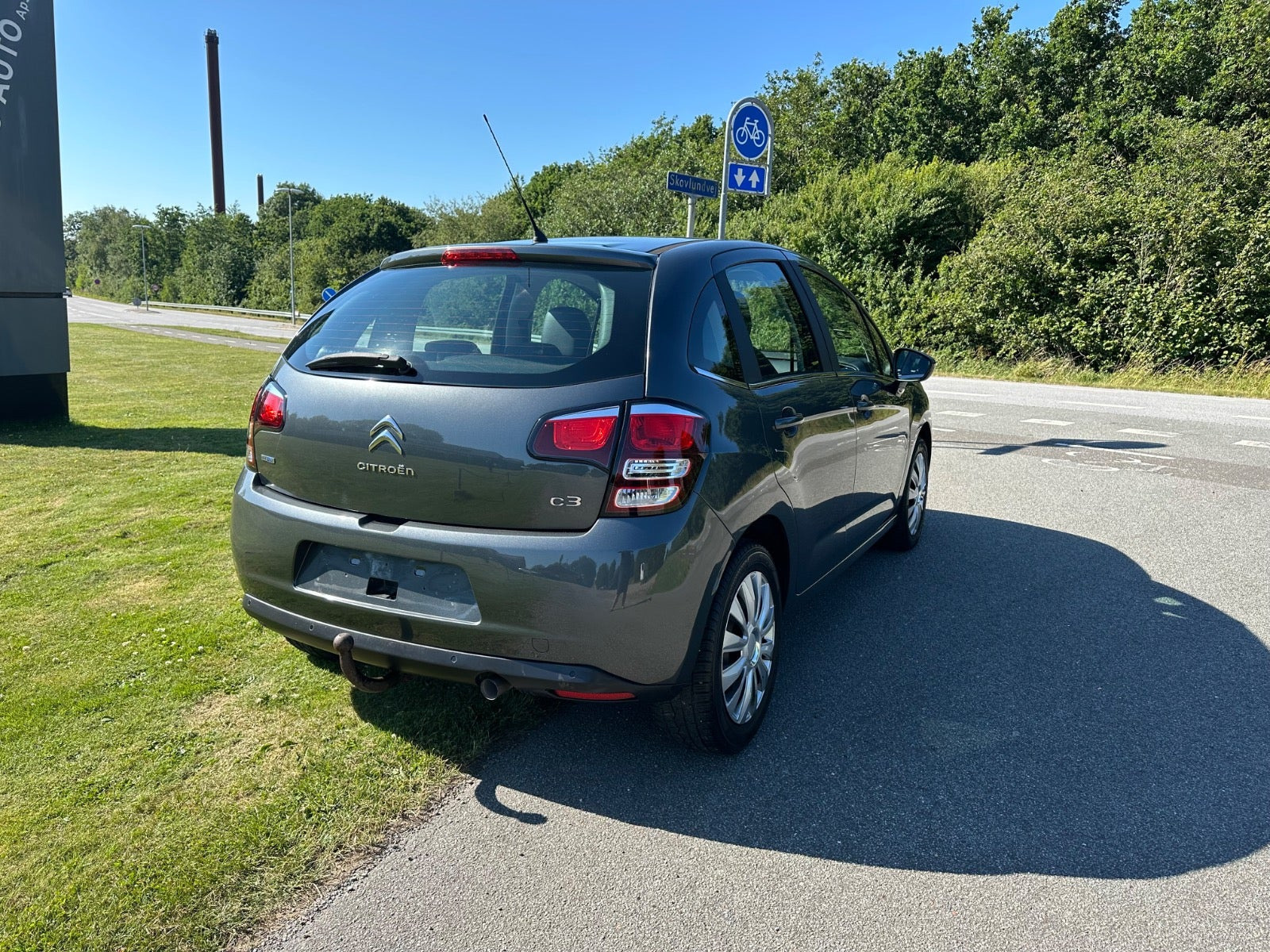 Grå Citroën C3 fra 2016