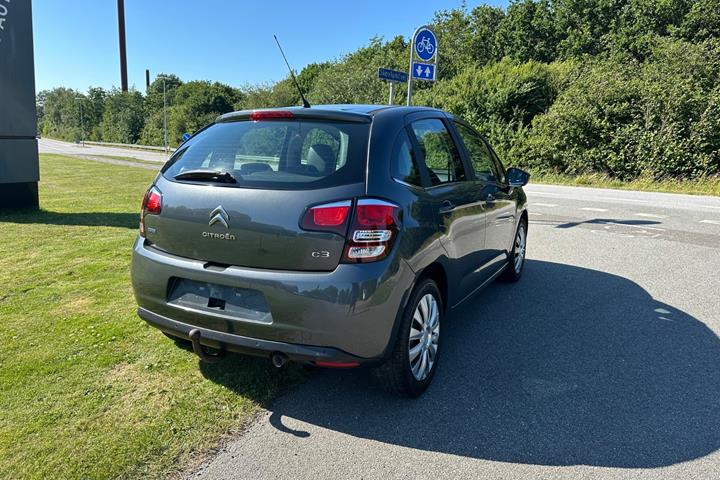 Grå Citroën C3 fra 2016