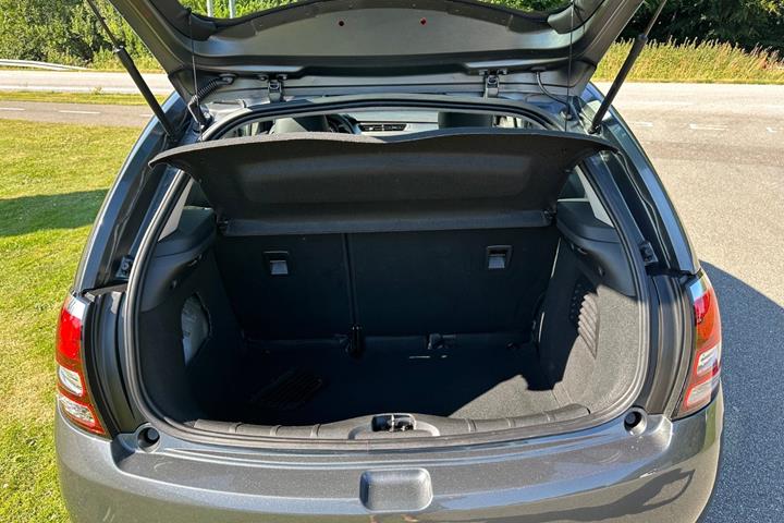 Grå Citroën C3 fra 2016