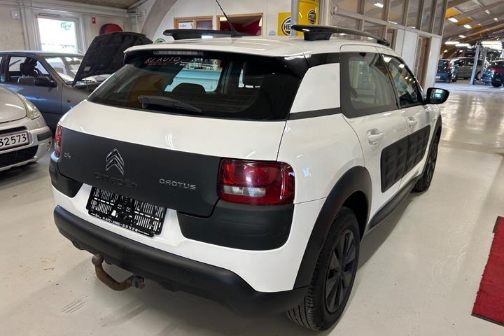 Hvid Citroën C4 Cactus fra 2015
