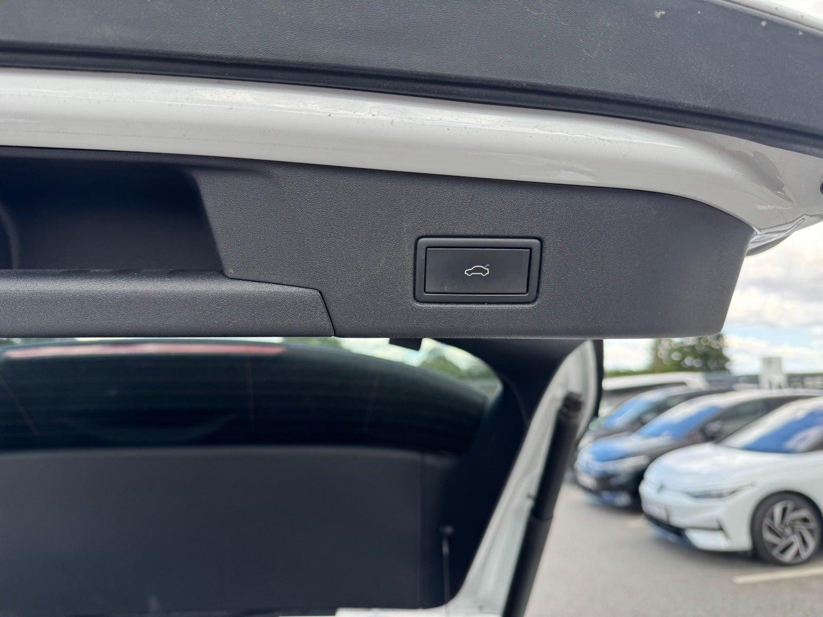 Rød VW ID.4 fra 2021