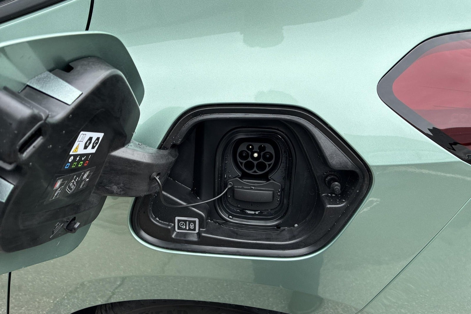 Grøn Opel Corsa-e fra 2026