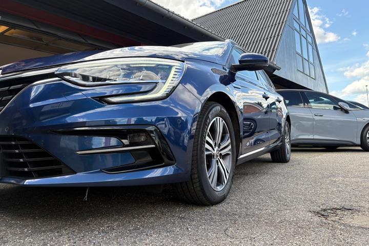 undefined Renault Megane IV fra 2021