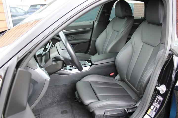 Sort BMW i4 fra 2024