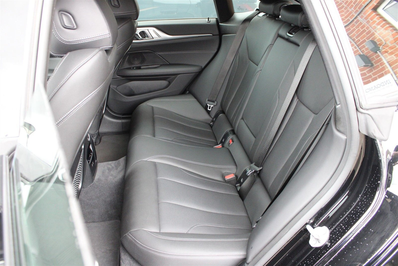 Sort BMW i4 fra 2024