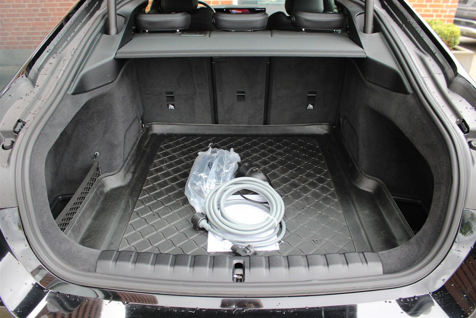 Sort BMW i4 fra 2024